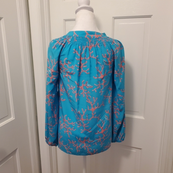 Lilly Pulitzer Elsa Coral Print 100% Silk Blouse Size XS, Preppy, Colorful - Picture 3 of 7